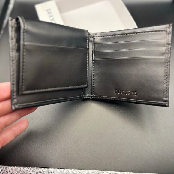 Dockers Men’s Leather Bifold Wallet 31DP220058 Black Color NIB - Picture 5 of 17